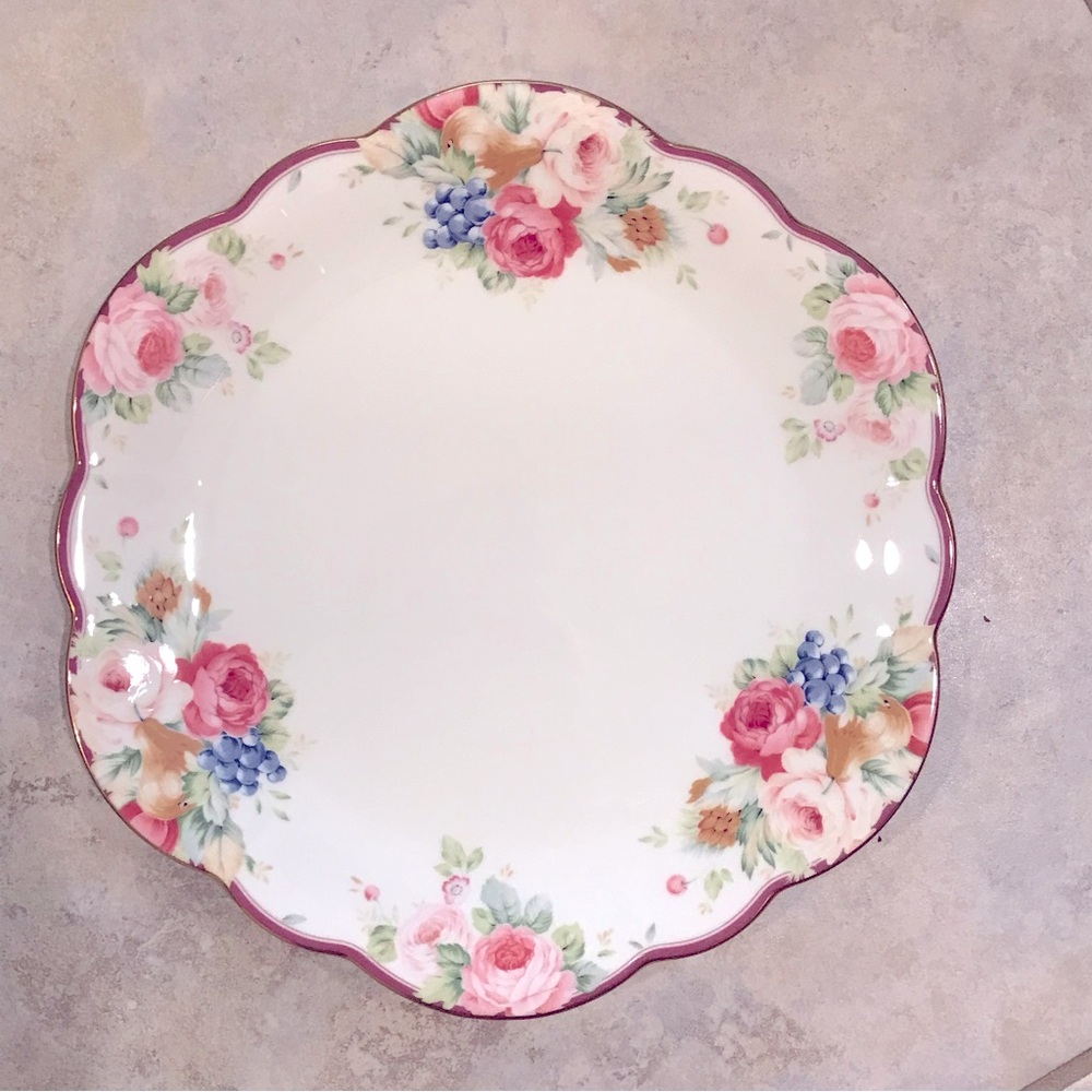 Mikasa Wellington Cake Plate FX013 Rosemead Scalloped Gold Rim Pink Roses Fruit